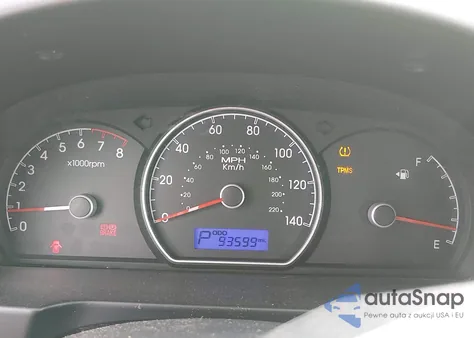 2010 Hyundai Elantra Gls z USA, uszkodzony, nr VIN KMHDU4AD7AU877072